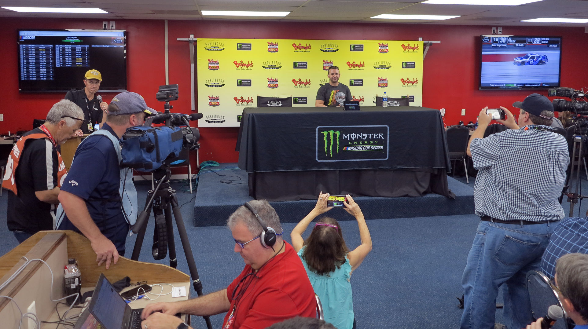 Media Availabilities at Darlignton
